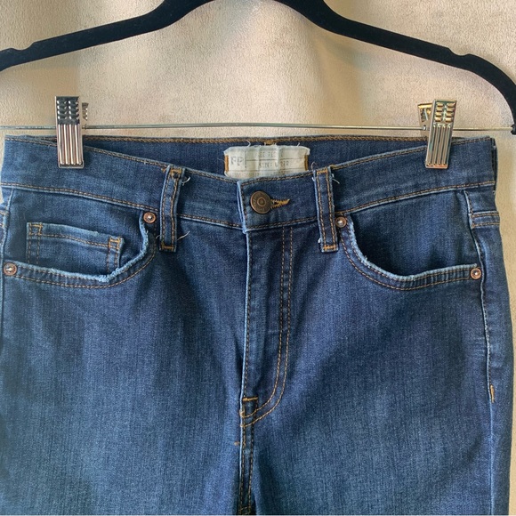 Free People distressed busted knee high waist skinny jeans - Picture 4 of 5